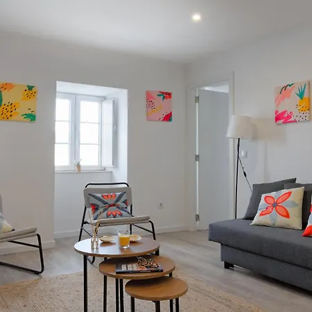 Casa 7 Janelas Apartment Peniche