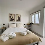 Casa 7 Janelas شقة