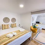 Apartament Casa 7 Janelas *